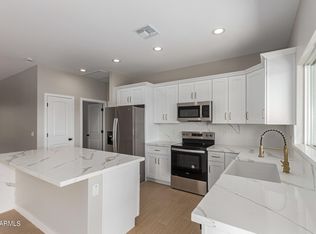 13563 S Huntington Rd, Arizona City, AZ 85123