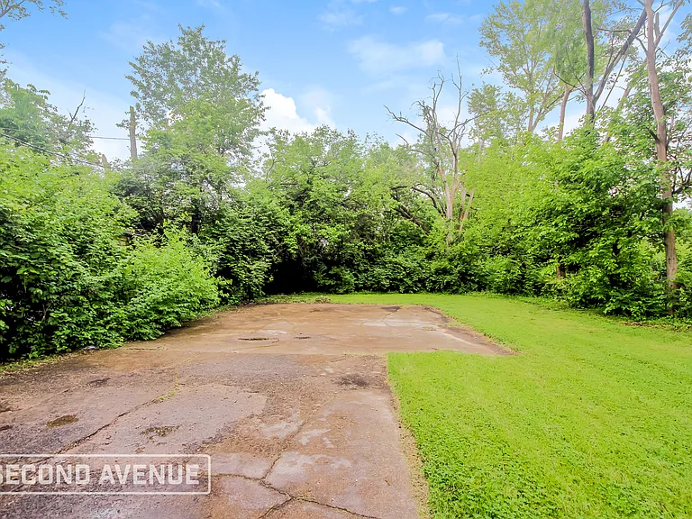 3636 N Dearborn St — Photo 23