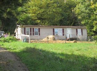 9655 Hickory St, Blue rock, OH 43720