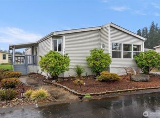 139 NE Saturn Lane, Bremerton, WA