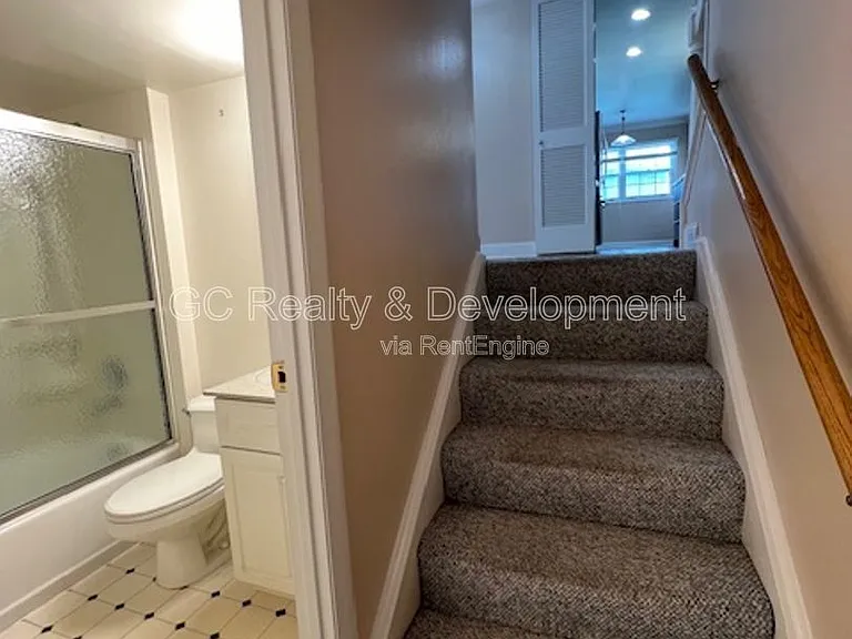 1540 Edgefield Ln — Photo 24