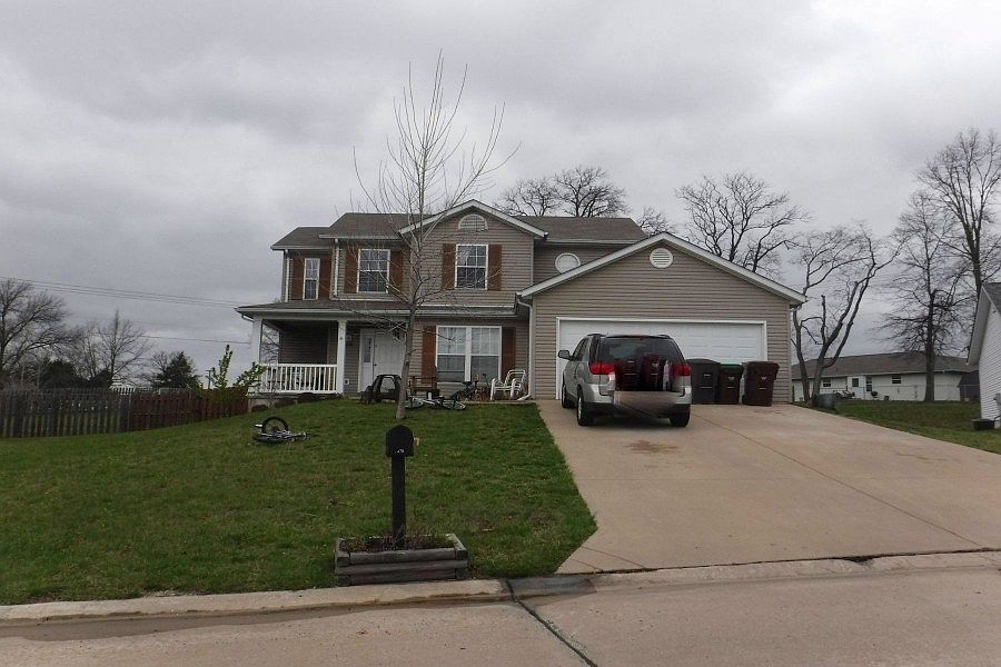 1st image of 1370 Sleepy Hollow Dr