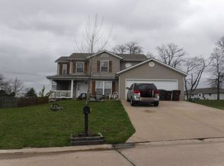 1370 Sleepy Hollow Dr, Troy, MO 63379