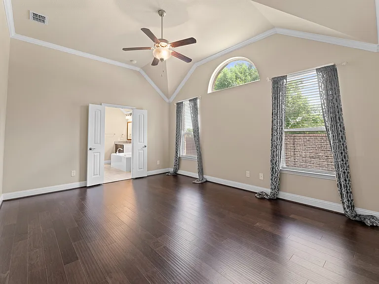 600 Fishback Cir — Photo 13