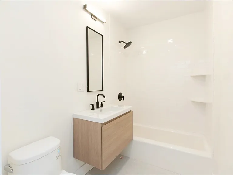 173 Magnolia St #4 — Photo 13
