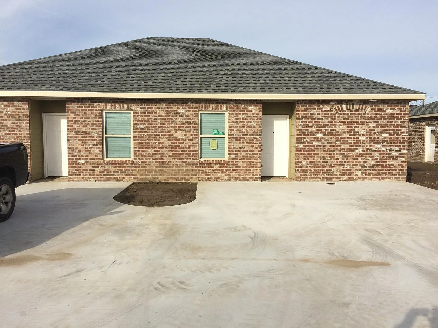 302 Gabreten Ln — Photo 4