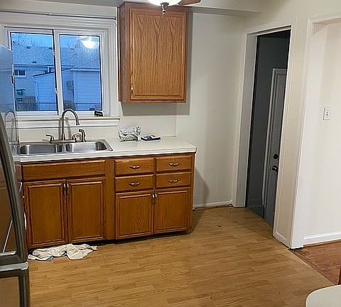 3rd image of 5217 Canterbury Ln