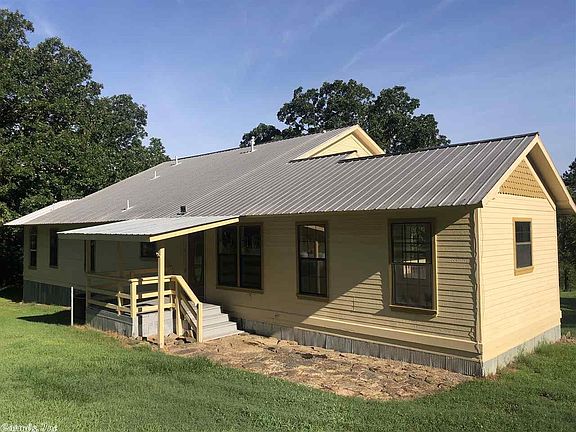 5th image of 240 Hallman Ln