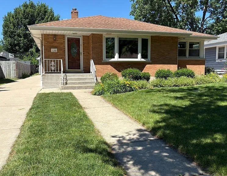 126 N Illinois Ave — Photo 1