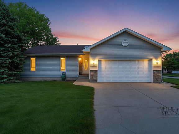 2nd image of 4703 Pizarro Ct