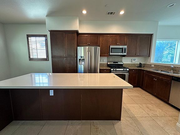 2nd image of 1569 Chert Dr