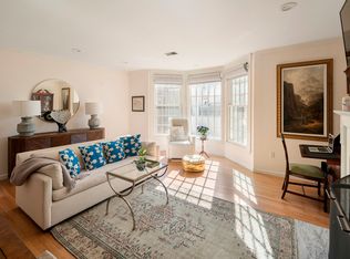 40 Joy St APT 5, Boston, MA 02114