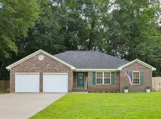 1815 Palomino Cir, Sumter, SC 29154