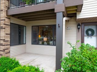 W176N9759 Rivercrest Dr #5, Germantown, WI 53022