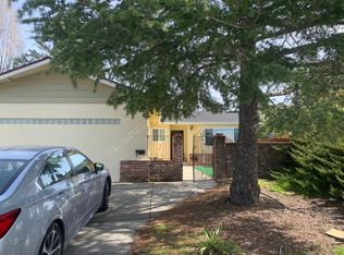 2126 Burr Ct, Santa Cruz, CA 95062