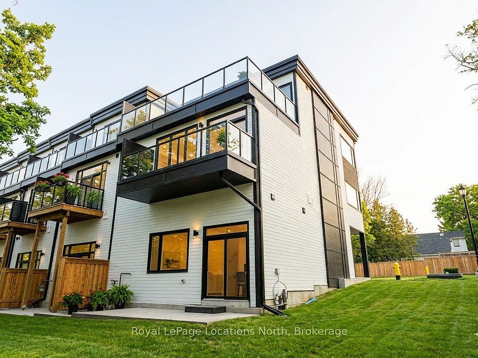 1st image of 25 Lansdowne St S #6
