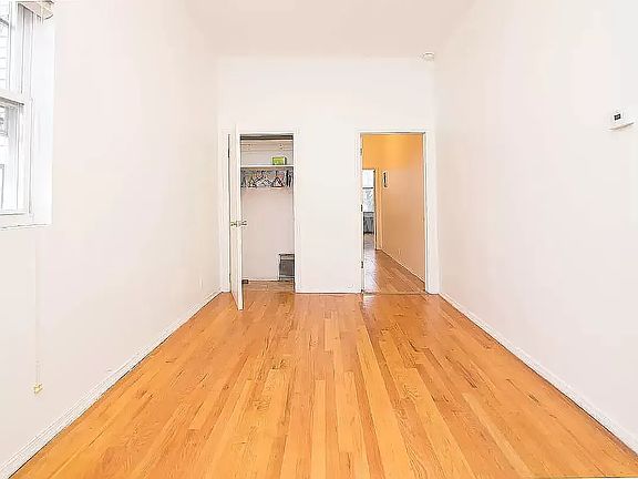 5th image of 119 Taaffe Pl APT 2R