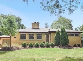 520 W Jefferson Ave, Wheaton, IL 60187