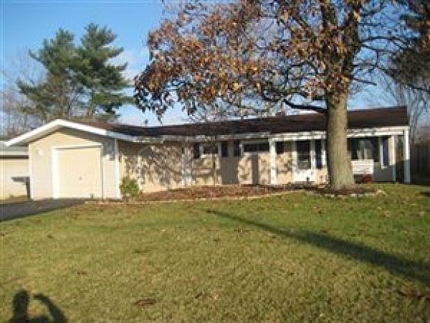 1st image of 9002 Cranbrook Dr