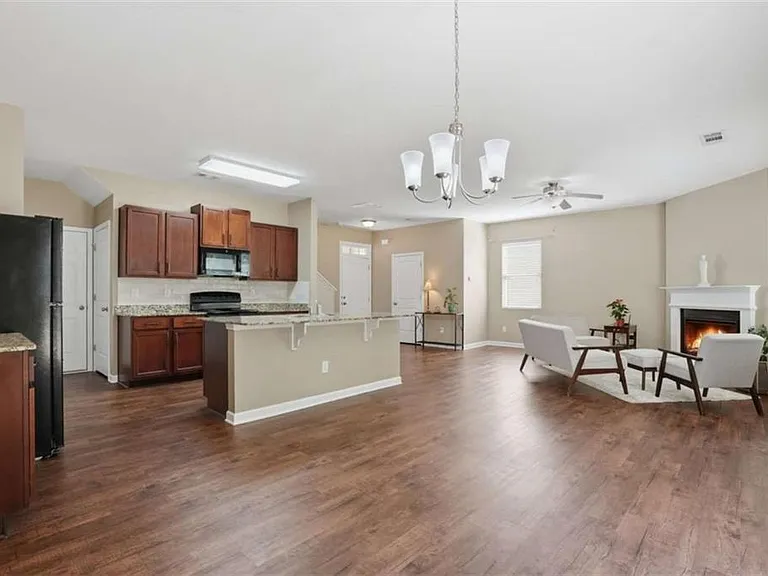 514 Altama Way — Photo 10