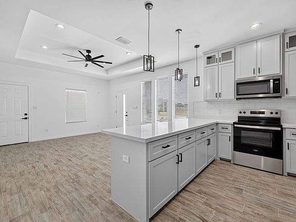 3rd image of 2608 Bald Cypress Dr Unit 1