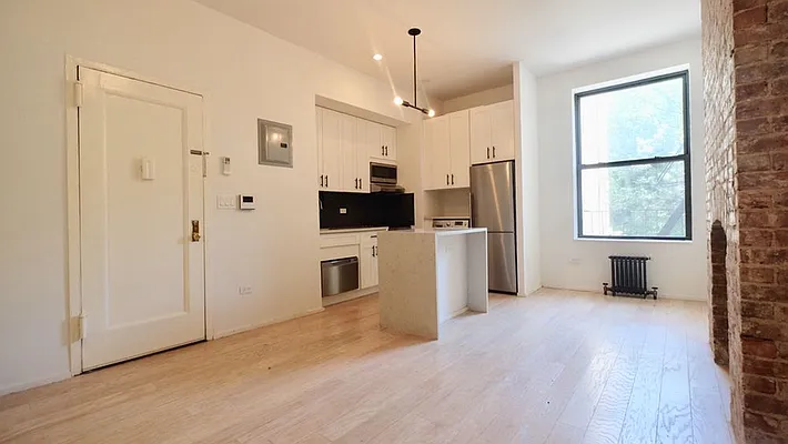 Rented by Skyward | media 6