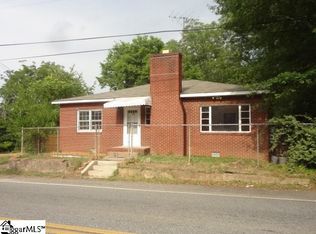 602 Sunnyside Dr, Greer, SC 29651