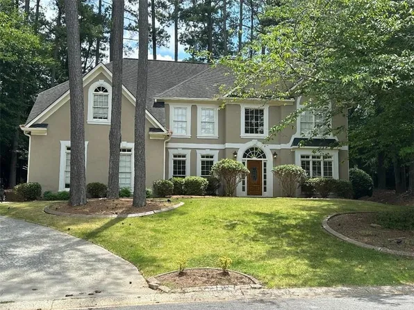 1602 Greenview Ct, Woodstock, GA 30189