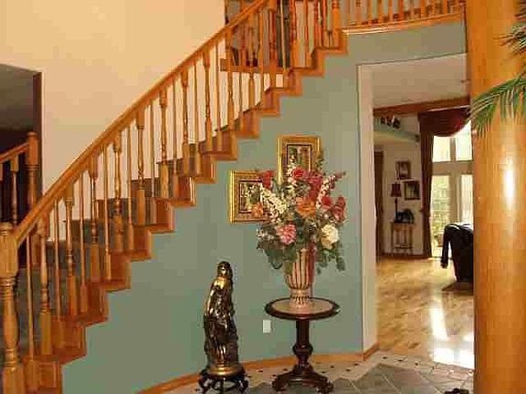 Entry way