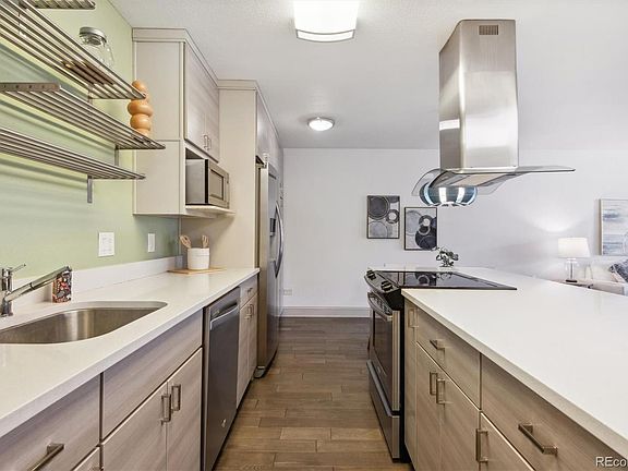 3rd image of 1111 Ash Street #506