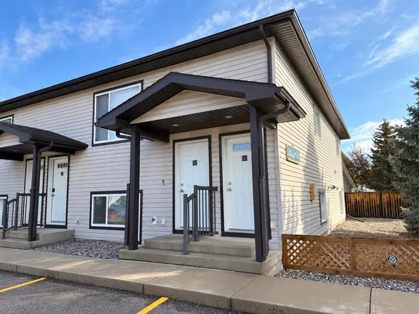 2114 W 18th Ave #301, Coaldale, AB T1M 0C4