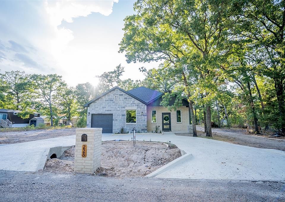225 S Cherokee Shores Dr, Mabank, TX 75156 MLS 20037379 Zillow