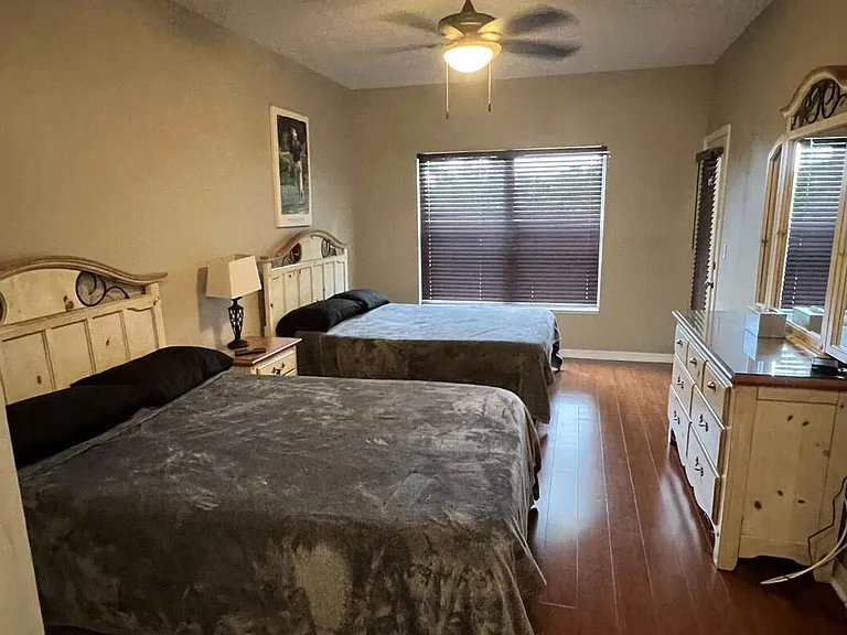 9898 Perfect Dr #19-A — Photo 8