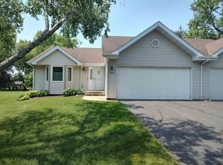 5340 Dierks Dr, Rockford, IL 61108