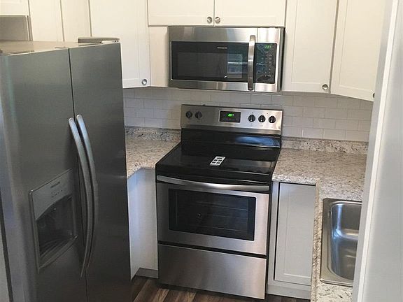 4th image of 3993 Cabin Land Dr