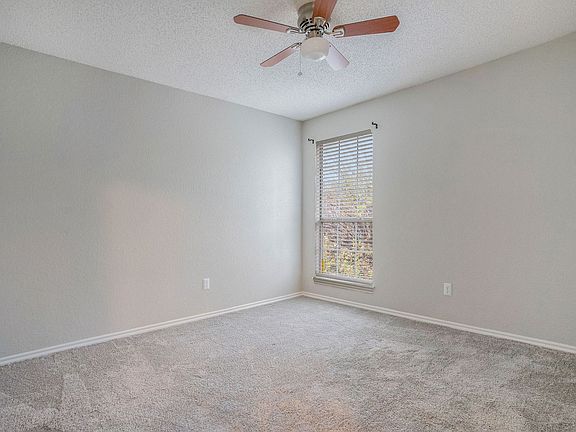 4th image of 1200 Lassen Ln