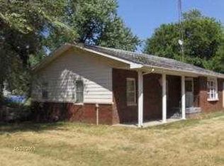 214 E Franklin St, Edinburg, IL 62531