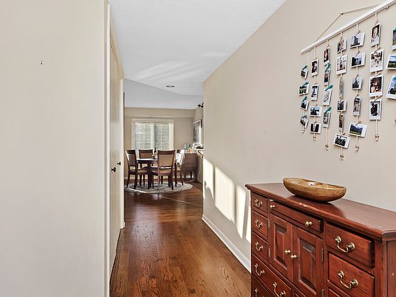 2nd image of 2066 Saint Johns Ave APT 203