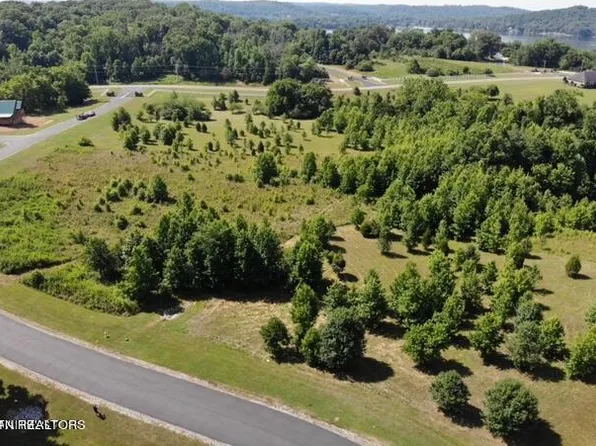 502 W Shore Dr, Rockwood, TN 37854