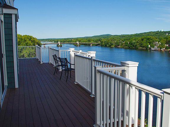 2nd image of 1404 Captains Lookout Dr #1404