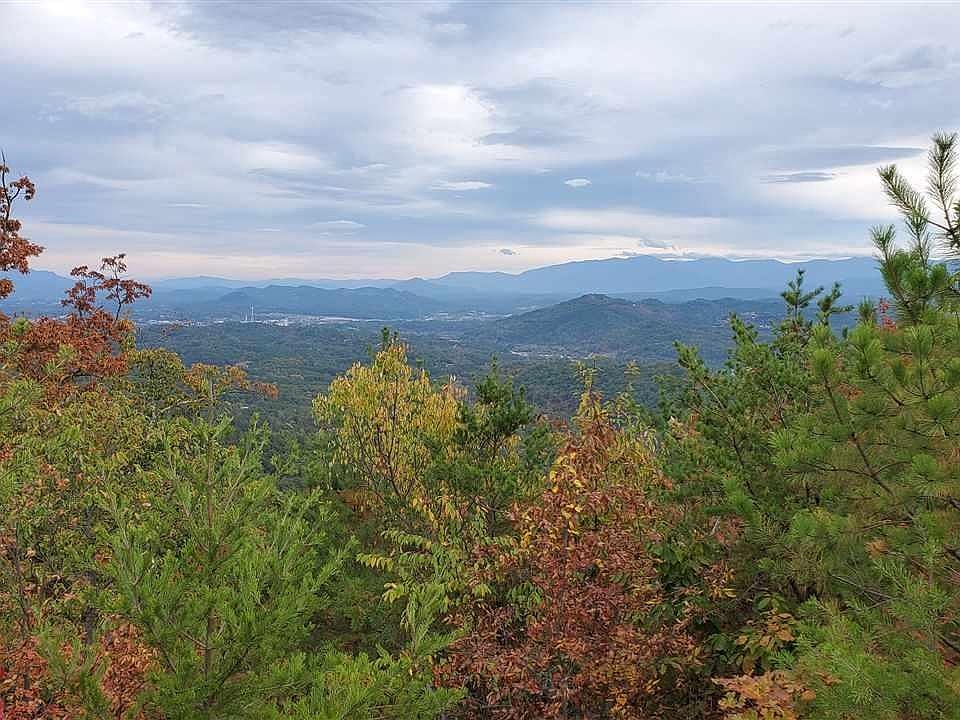 2nd image of 109 Summit Trails Dr Lot 109R