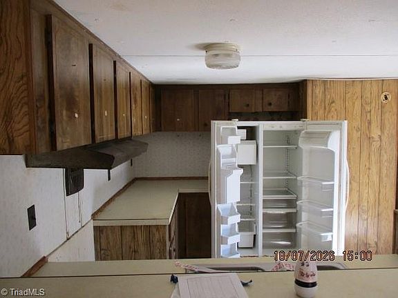 4th image of 4750 Ben Ln