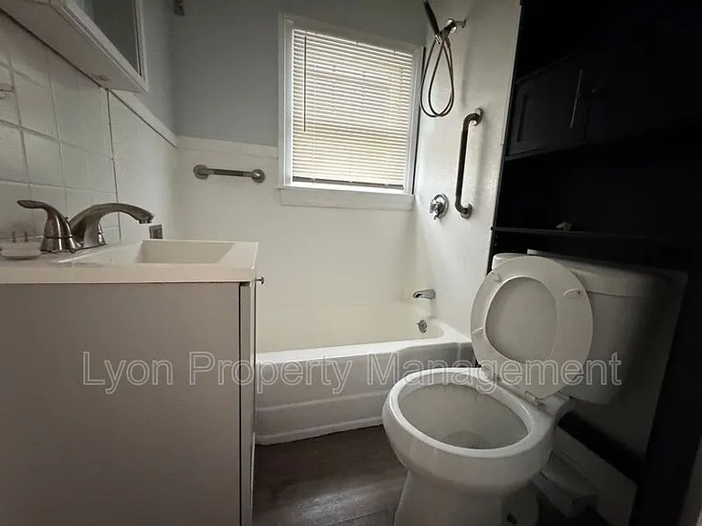 238 Newland Ave #2F — Photo 6
