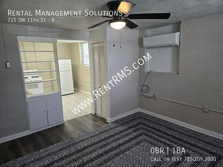 715 SW 11th St #B — Photo 3