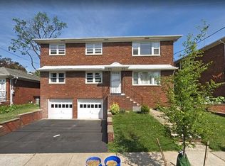 712 8th St FLOOR 2, Carlstadt, NJ 07072