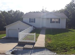 15389 Triangle Ln, Saint Robert, MO 65584