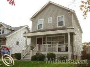 457 W Hazelhurst St, Ferndale, MI 48220