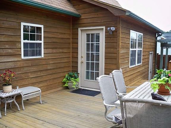5th image of 9322 Lyn Marie Dr
