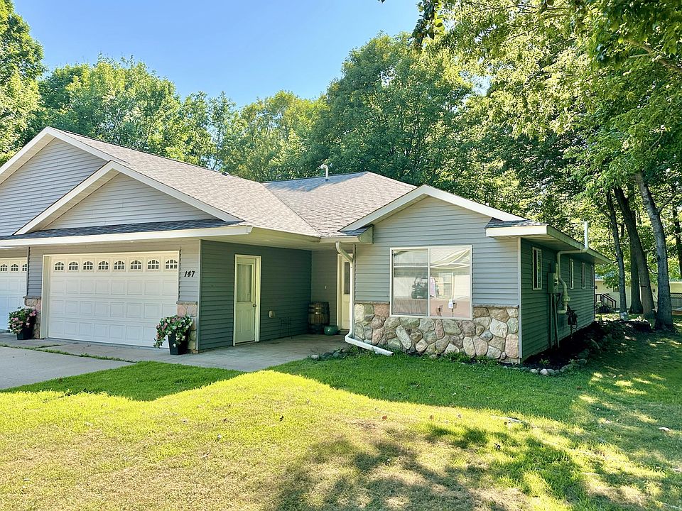 1st image of 147 Royal Oak Dr