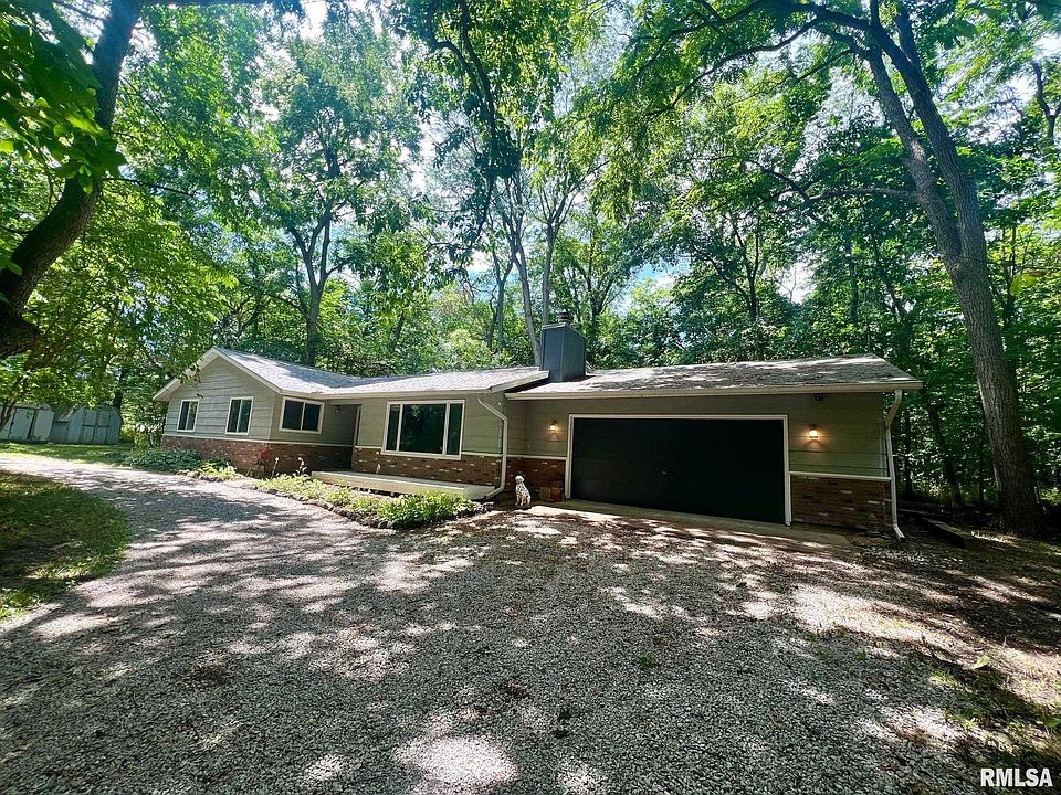 1st image of 24995 Twin Oaks Ave